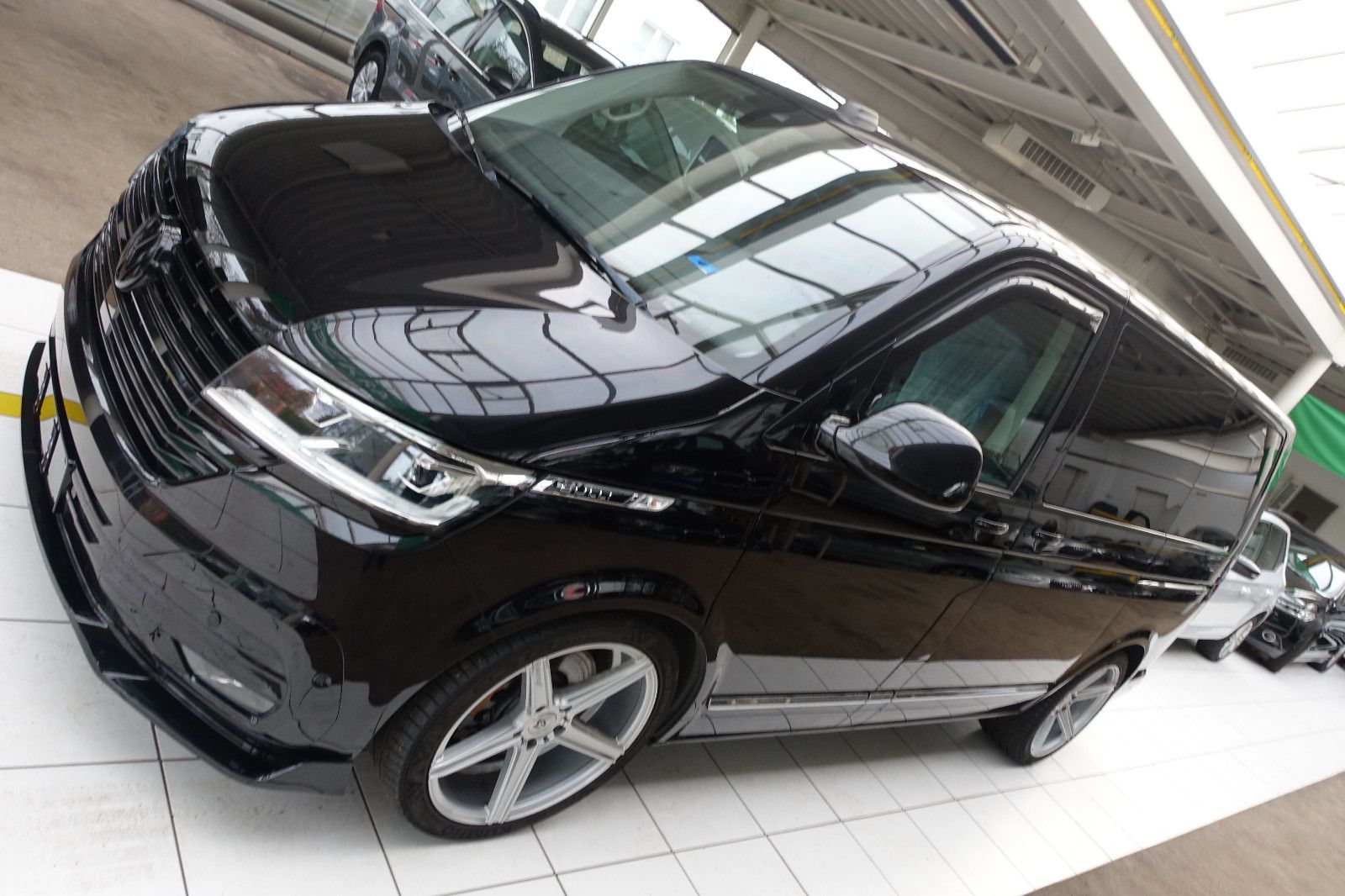 Volkswagen T6 Multivan Hig Line Gewindefahr foto 14