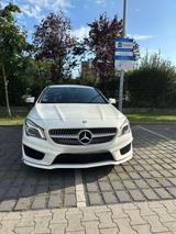 Mercedes-Benz CLA 180 Amg Line - Mercedes-Benz CLA 180 Gebrauchtwagen in Berlin