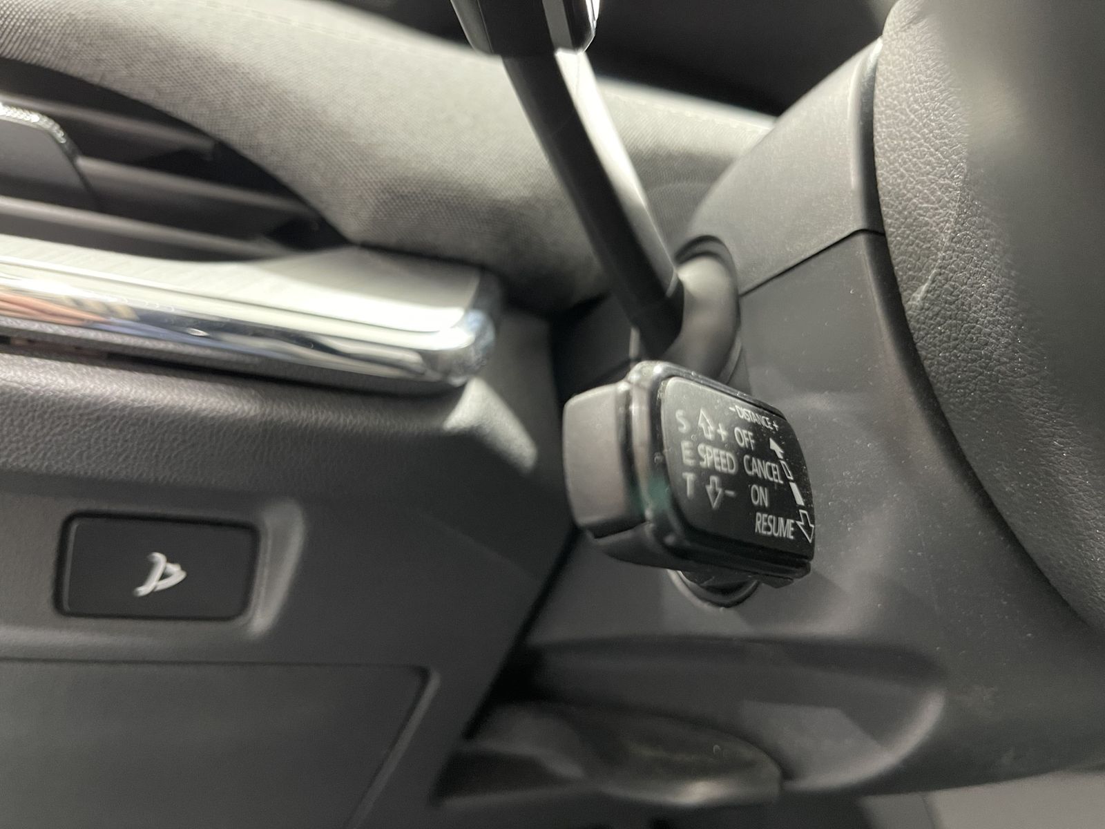 Fahrzeugabbildung SKODA Enyaq 60 Loft*LED*Cam*Spur*SHZ*Navi*