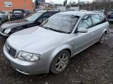 Audi A6 2.5 TDI multitronic Avant - Audi A6 aus 2001: Kombi