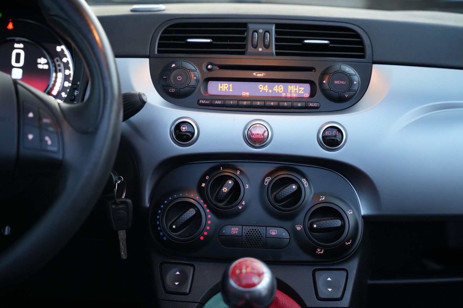 Fahrzeugabbildung Fiat 500C S *Sound-System Interscope*Bluetooth*Italia