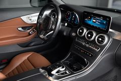 MERCEDES-BENZ C 300 AMG Cabrio Night*Multibeam*Memory*Air*19"