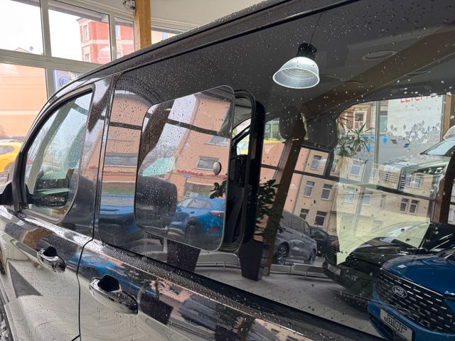 Ford Tourneo Custom 2.0 EcoBlue L1 Titanium