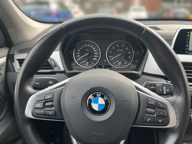 BMW X1 sDrive 20 i