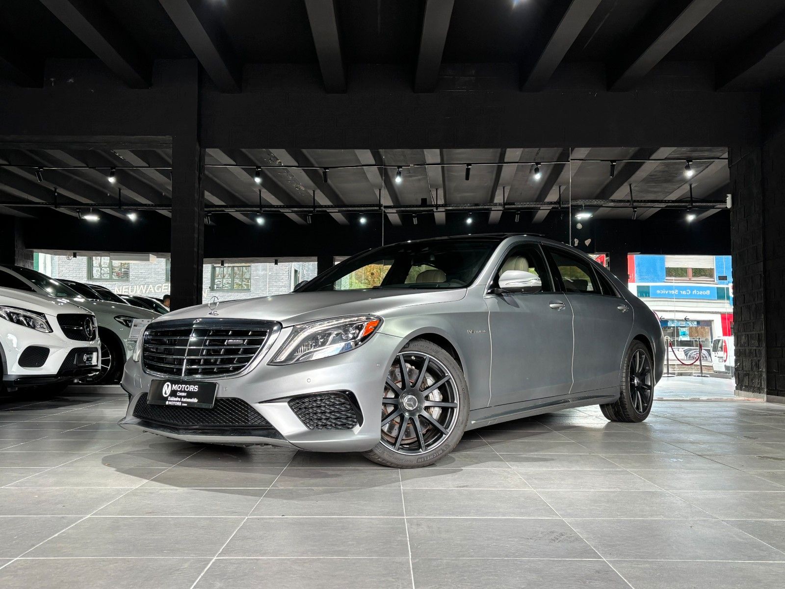 Fahrzeugabbildung Mercedes-Benz S 63 AMG L *Designo*Pano*Burmester*HUD*360KAM
