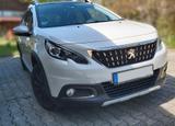 Peugeot 2008 Allure PureTech 130 Stop&Start Allure - Peugeot 2008 von privat