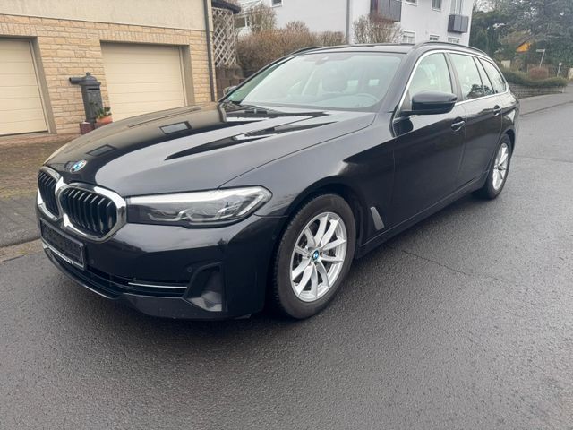 BMW 520 d xDrive Touring DAB+ Hybrid Diesel/Elektro