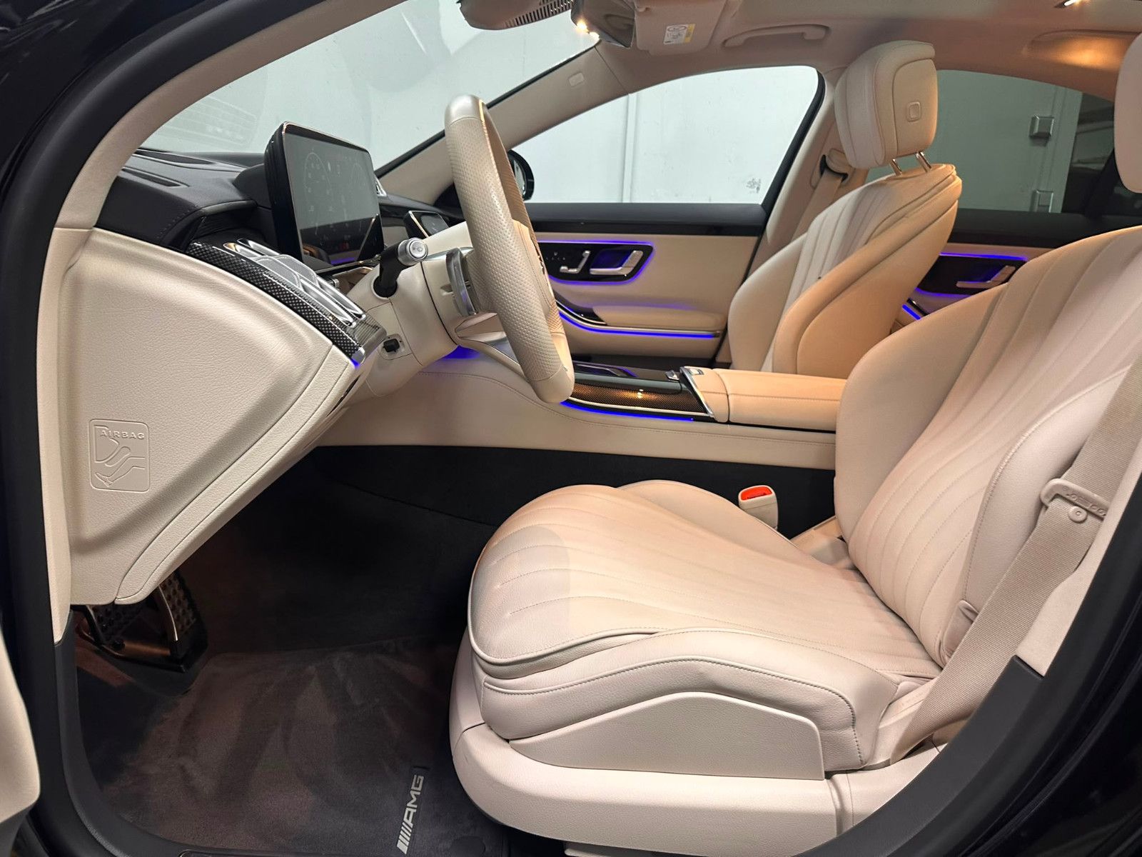 Fahrzeugabbildung Mercedes-Benz S 350 d AMG-LINE *PANO*HEADUP*3D*KEYGO*
