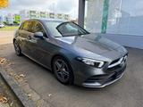 Mercedes-Benz A 220    AMG-Paket - graue Mercedes-Benz A 220