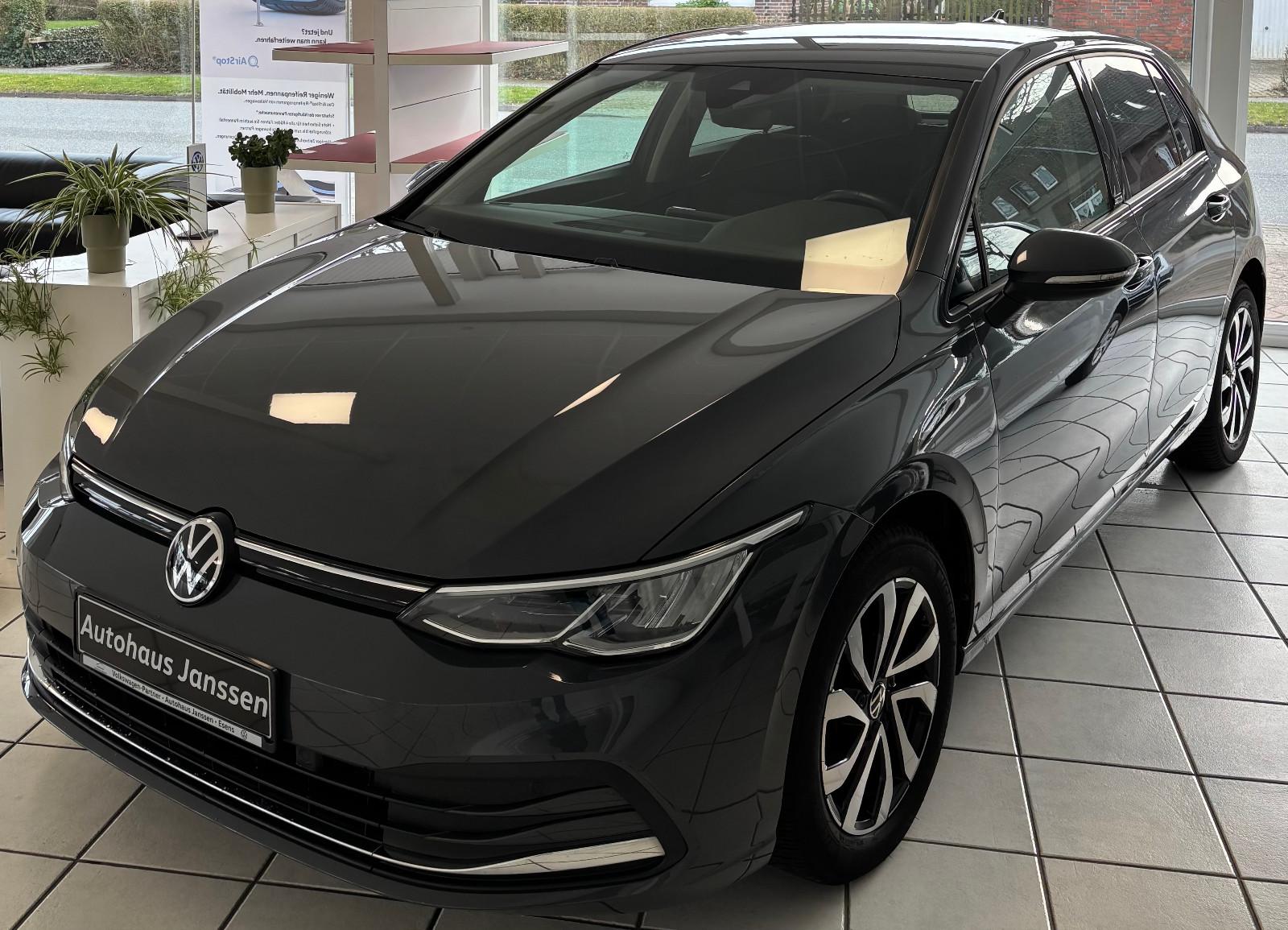 Volkswagen Golf VIII Lim. Active