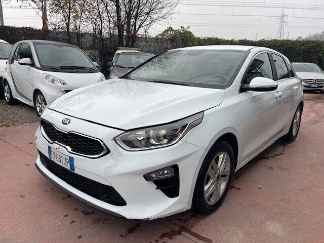 Kia Ceed 1.4 MPi GPL 5p. Business Class, UNIPROP