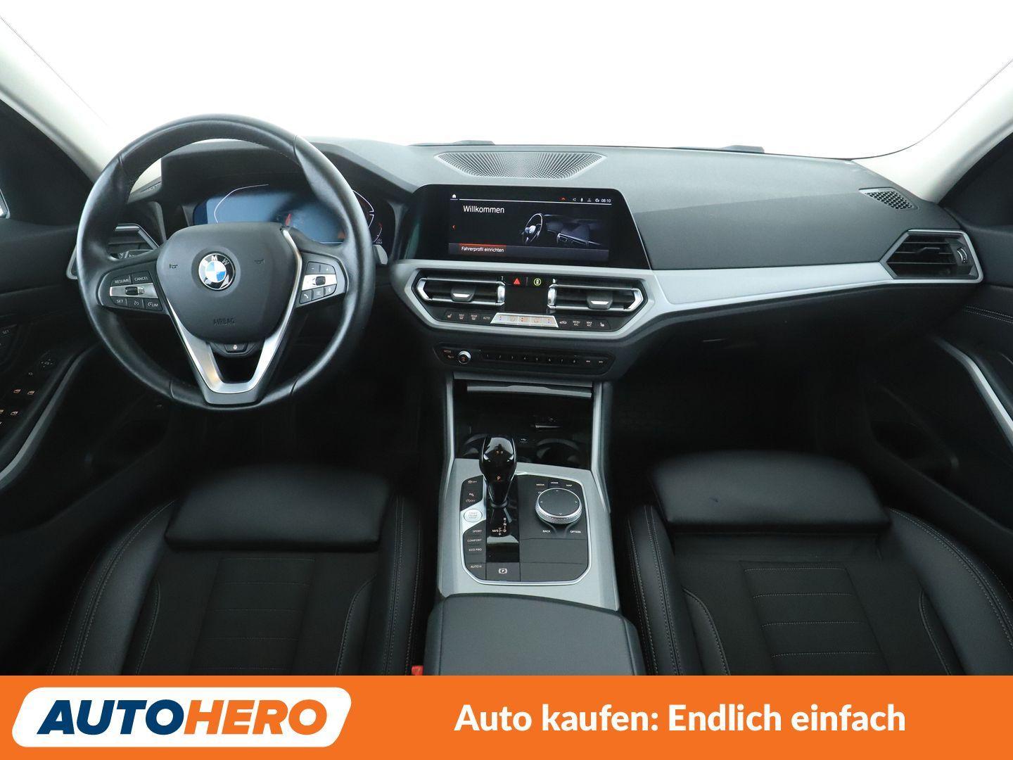 BMW 320i Advantage Aut.*HUD*LED*NAVI*AHK*SHZ*PDC*