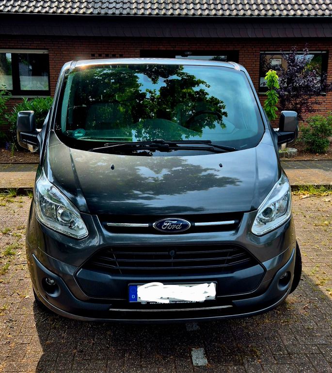 Ford Tourneo Custom