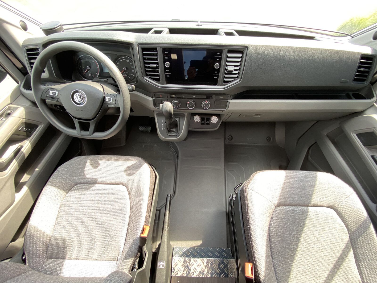 Fahrzeugabbildung Knaus Van TI PLUS PLATINUM SELECTION 700 LF Allrad,AHK