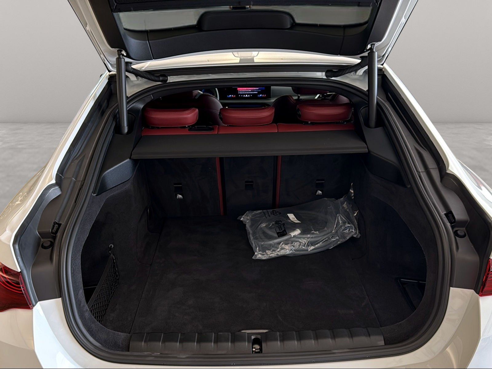 BMW i4 - Bild 15