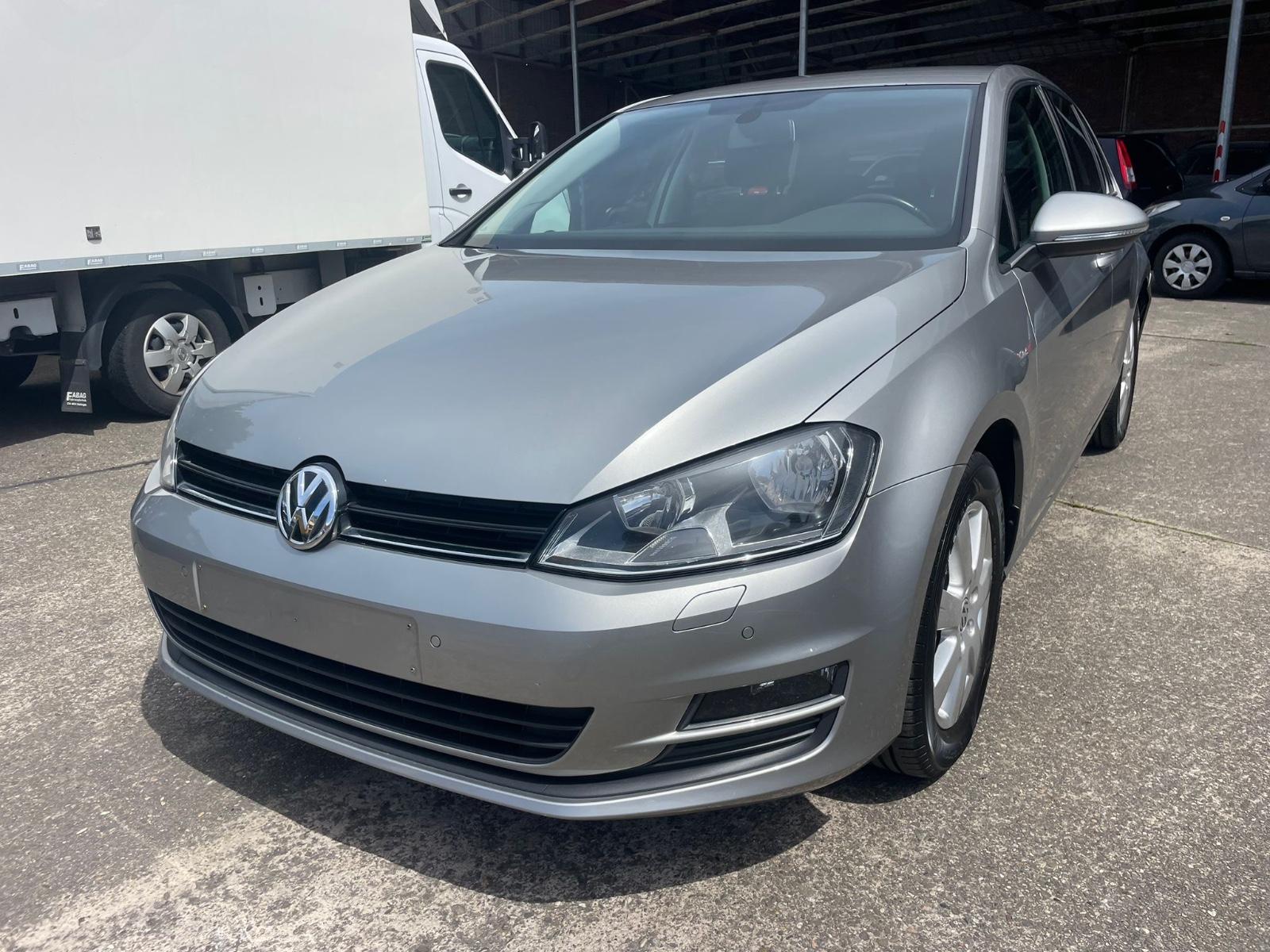 Volkswagen Golf VII Lim. Comfortline/SHZ/TEMPO/PDC