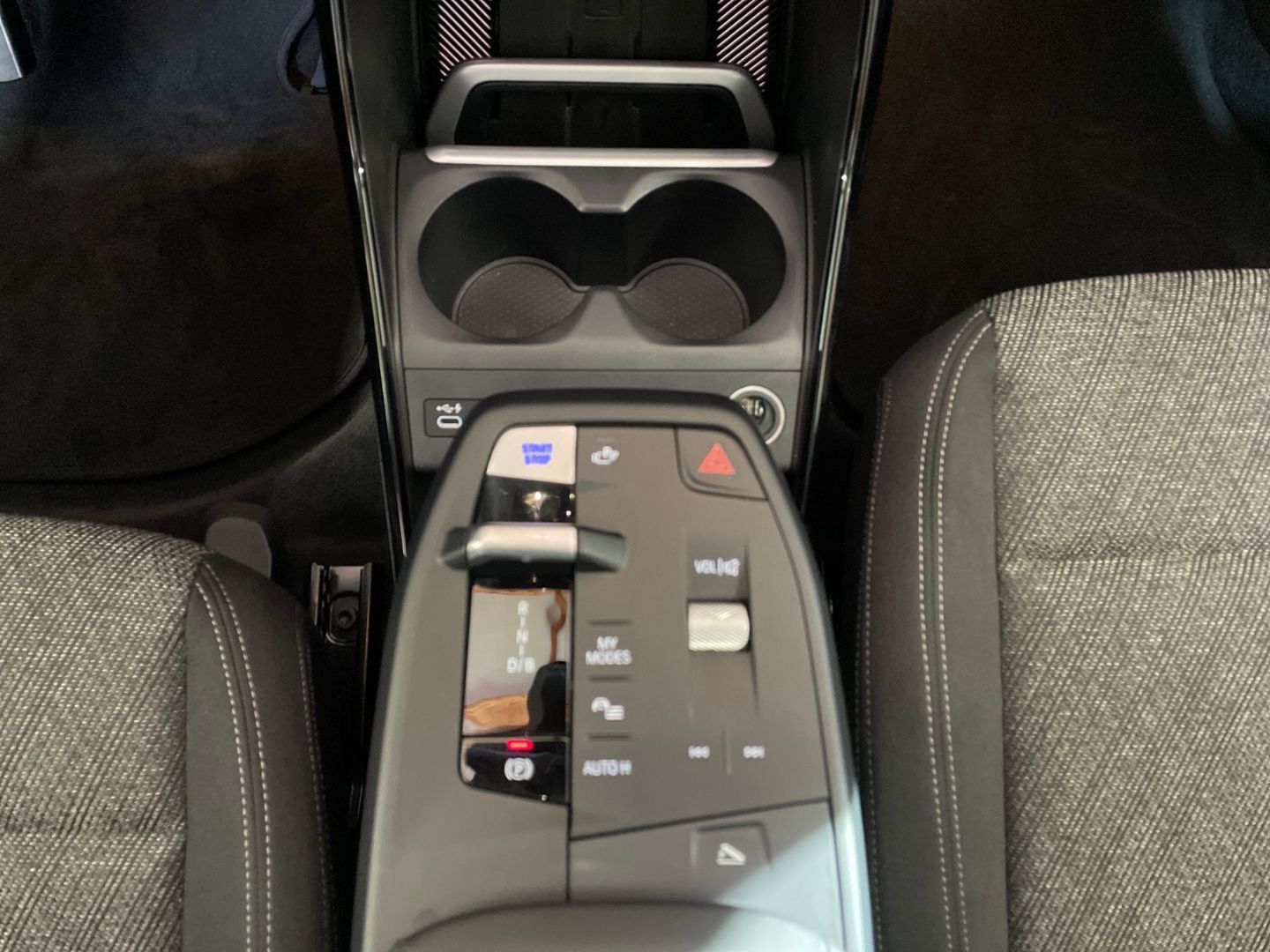 BMW iX1 - Bild 11