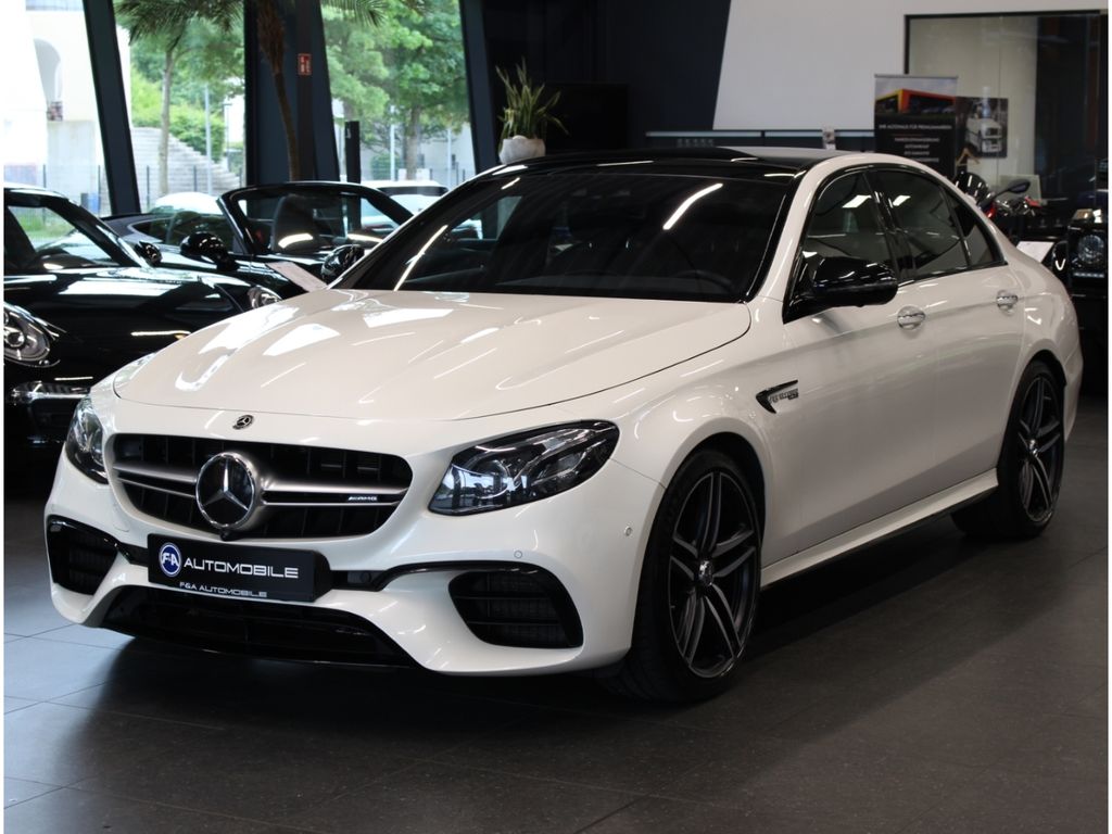 Mercedes-Benz E 63 AMG