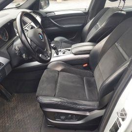 BMW X5 M50 - 8