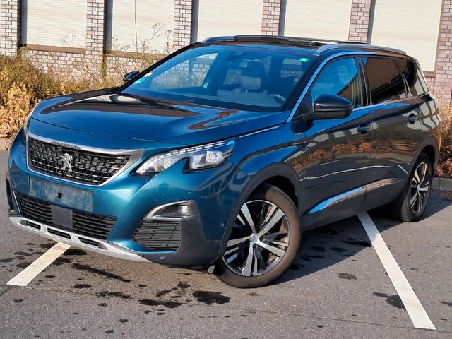 Peugeot 5008 GT Line Pano Leder  360 Grad Auto  Led