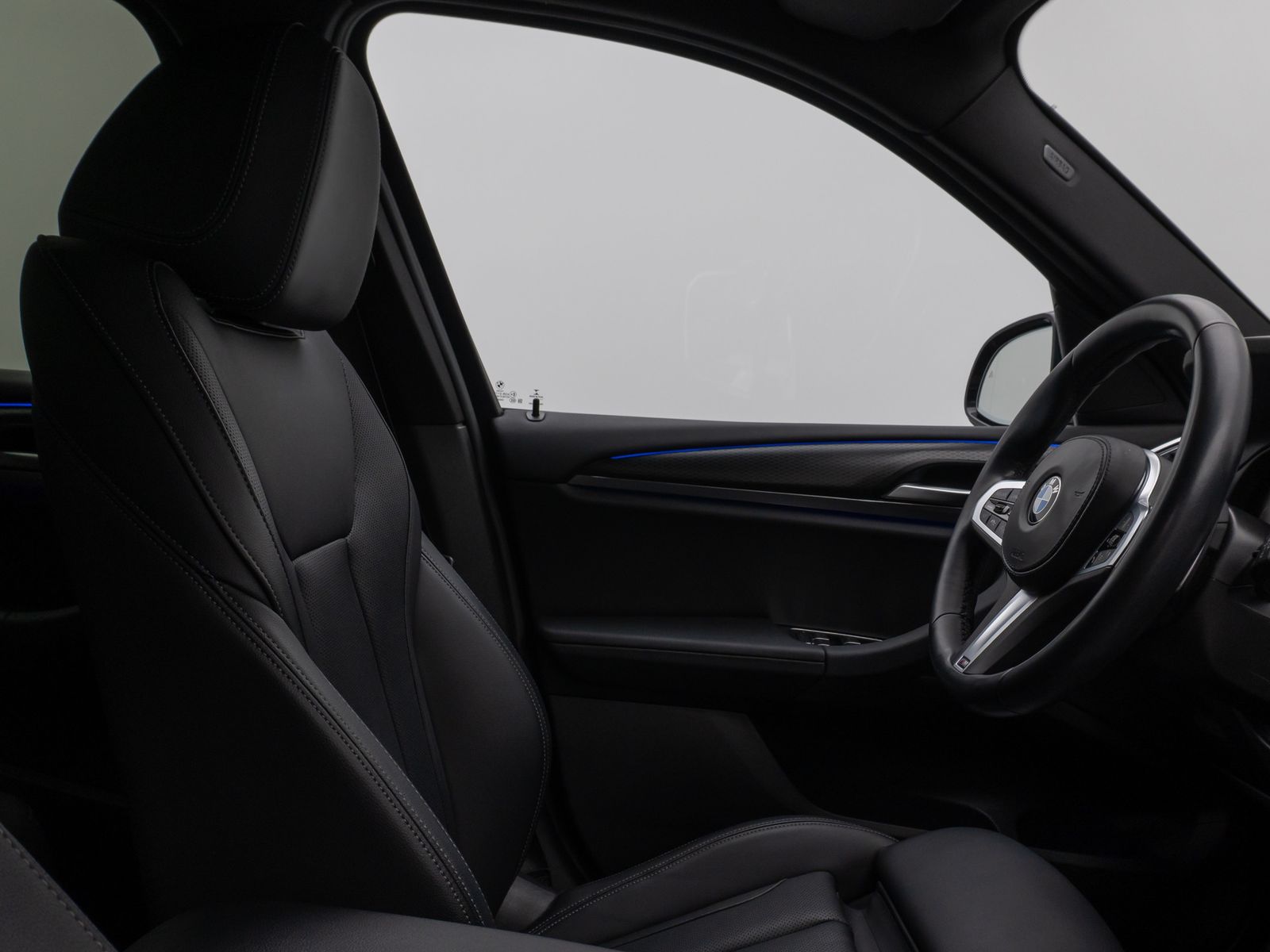 Fahrzeugabbildung BMW X3 xD20i M Sport Laser Kamera DAB HiFi Komfort