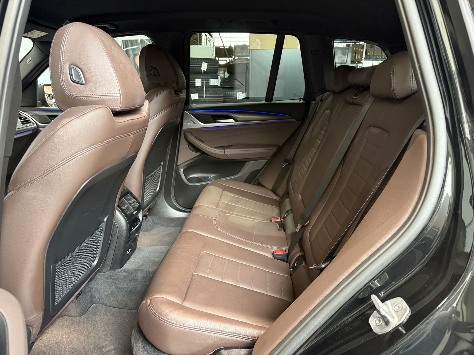 Fahrzeugeinzelansicht 13 Fahrzeugabbildung BMW X3 xDrive20i M Sportpaket | Sitzheizung | M Spor