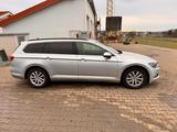 Volkswagen Passat Variant 2.0 TDI SCR DSG Trendline Var... - Volkswagen Passat Variant: Trendline