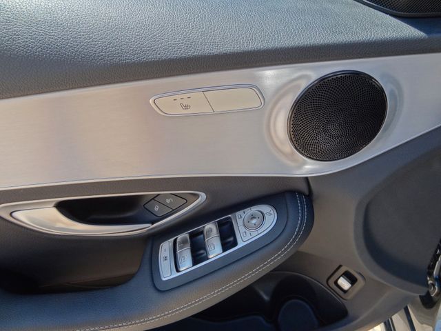 Fahrzeugabbildung Mercedes-Benz C 200 4Matic/2.Hd/Pano/AHK/Kam/Navi/77TKM/