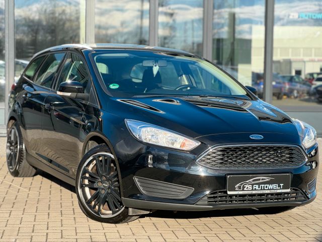 Ford Focus Turnier Trend*NAVI*wenig KM*8fach