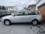 Volkswagen Passat Variant Trendline 2.0 DSG+PDC+ - Volkswagen Passat aus 2008
