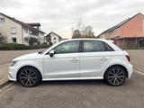 Audi A1 1.0 TFSI ultra sport Sportback sport - Audi A1 in Freiburg