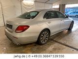 Mercedes-Benz E 220 Avantgarde LED Vollleder Navi+ Kamera 17" - silberne Mercedes-Benz E 220