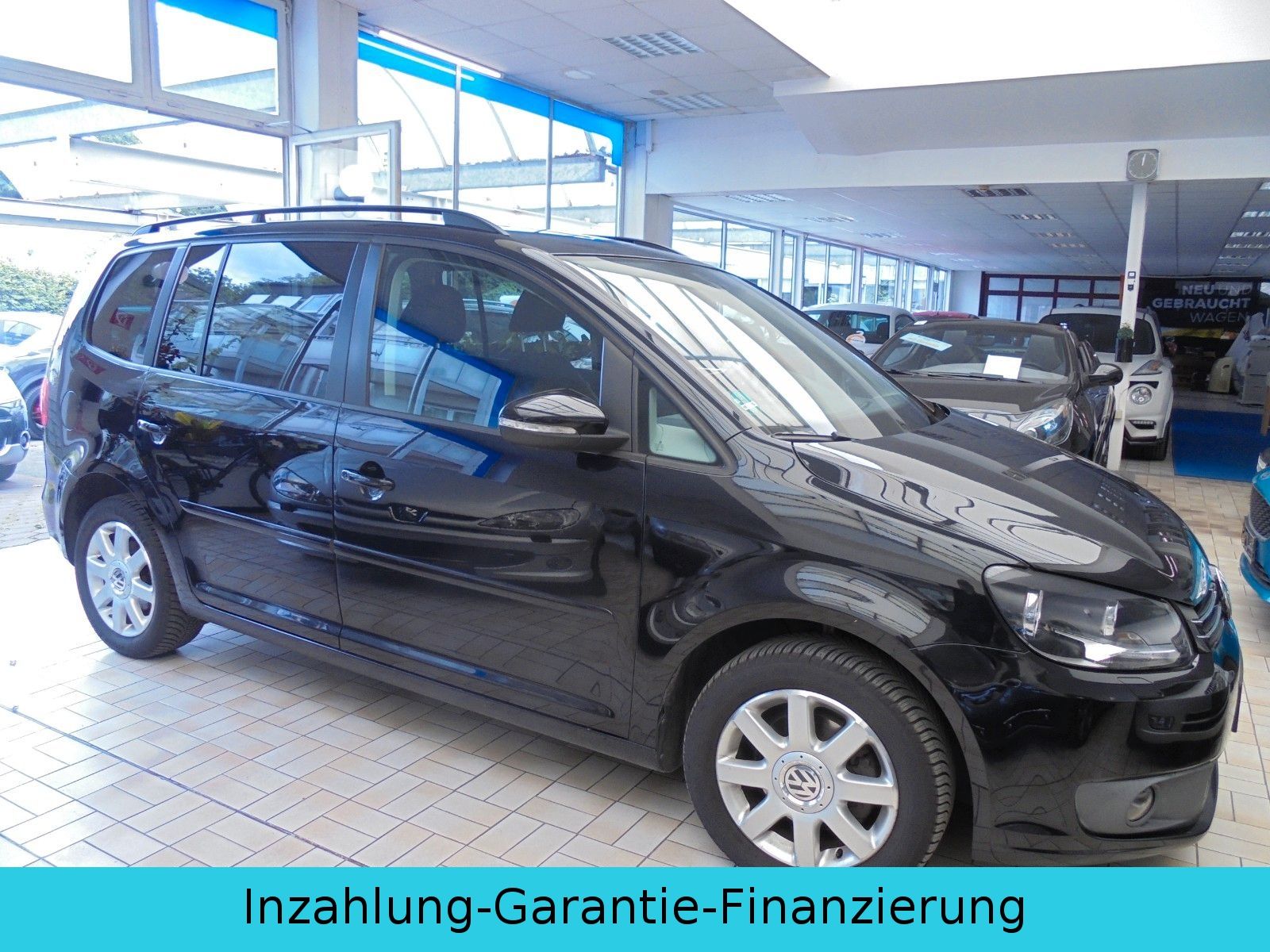 Fahrzeugabbildung Volkswagen Touran Comfortline Aut./Klima/Standheizung/AHK/