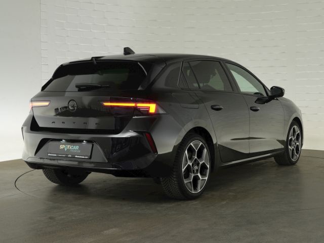 Astra L LIM. GS AT+NAVI+KEYLESS+MATRIX-LED-LICHT