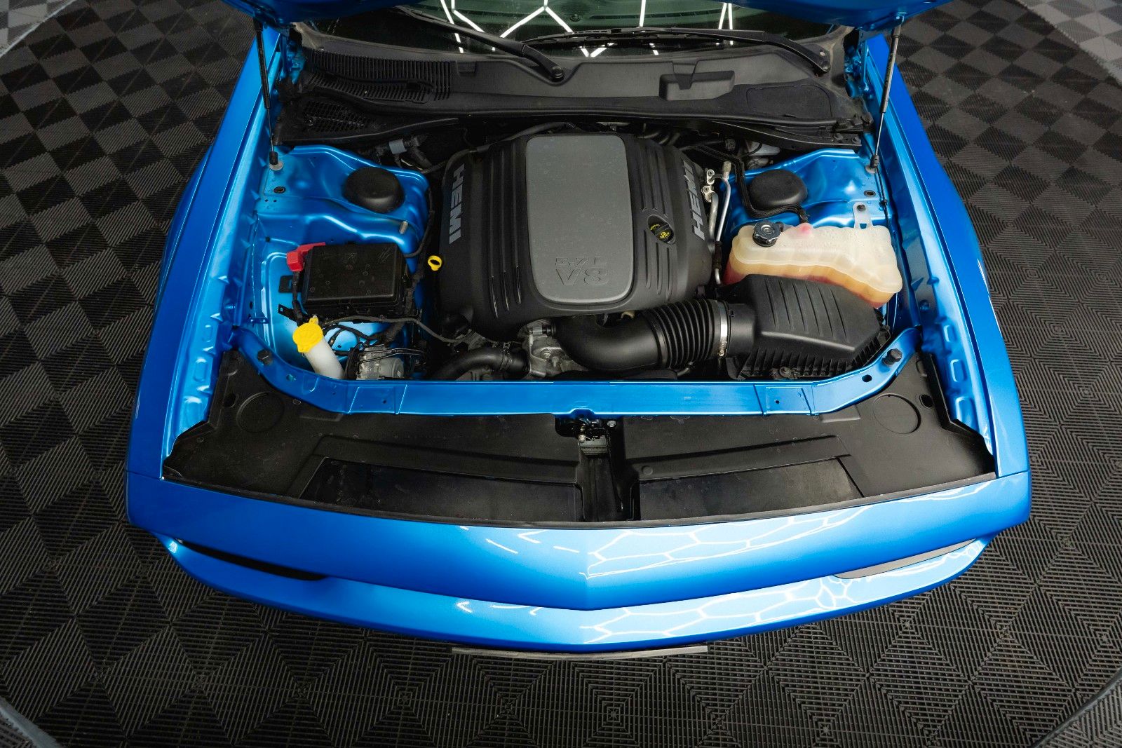 Fahrzeugabbildung Dodge Challenger 5.7 V8 R/T+ SRT WIDE BODY *LED*19%*