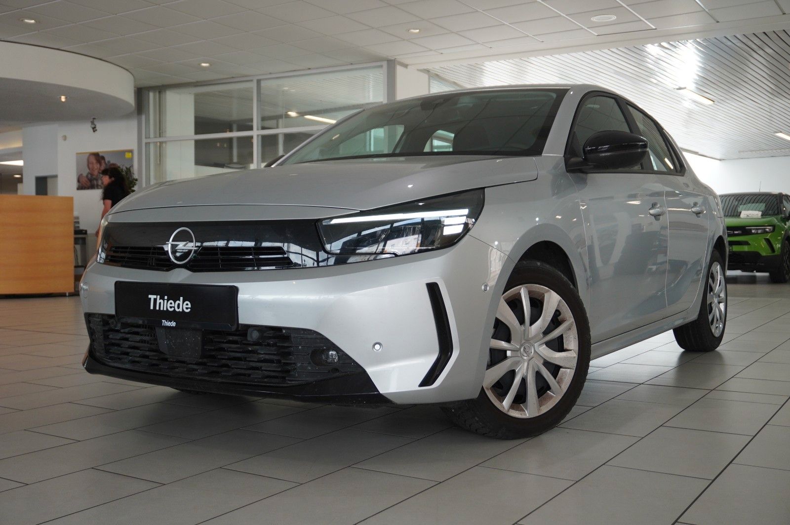 Fahrzeugabbildung Opel Corsa F 1.2 FACELIFT NAVI/LED/KAMERA/VIRTU./SHZ