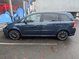 Opel Zafira 1.8 Sport Sport OPC Line - Opel Zafira: Sport