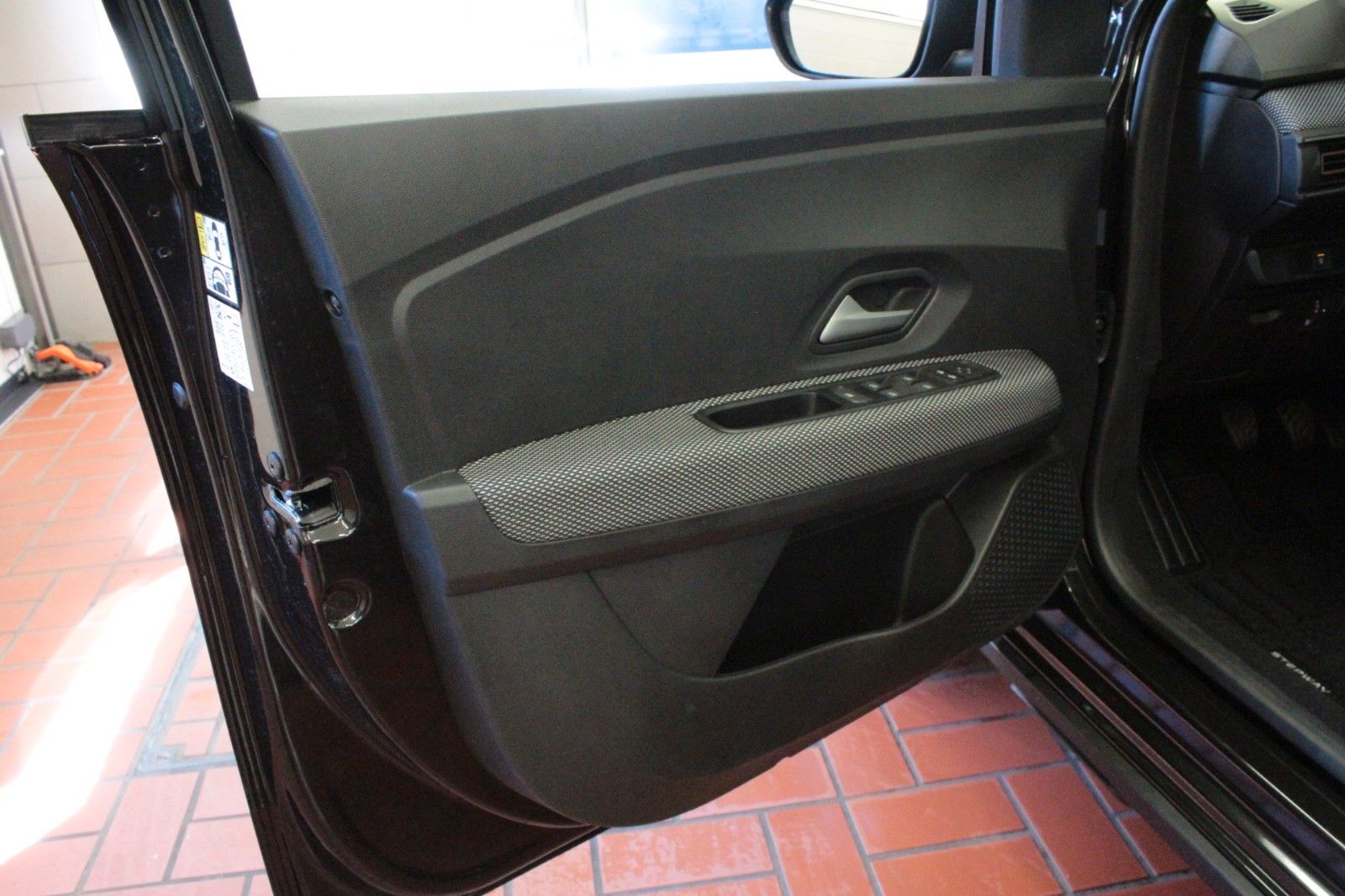 Fahrzeugabbildung Dacia Sandero Stepway TCe 90 Expression *WInterpaket*