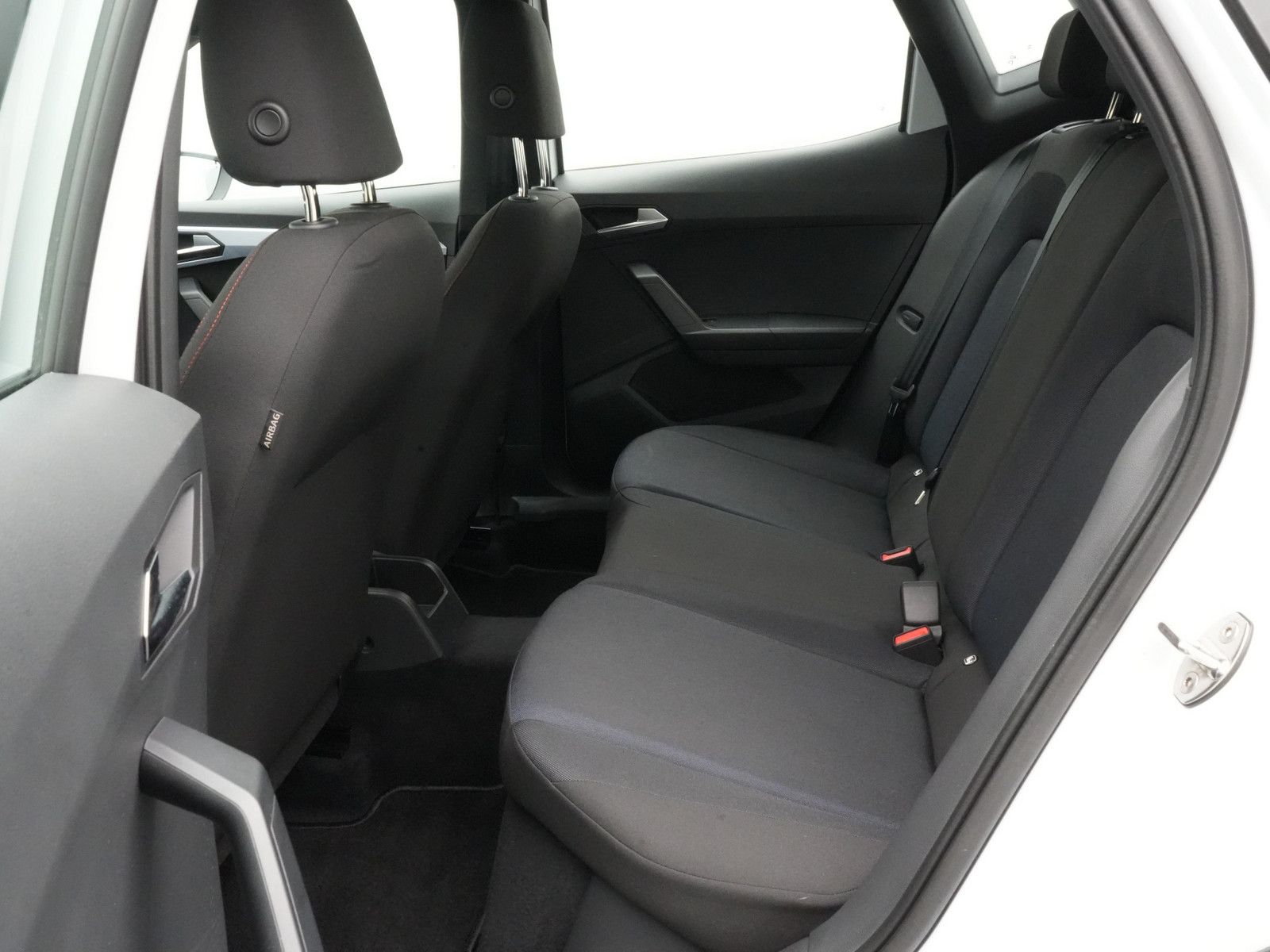 Seat Arona - Bild 13