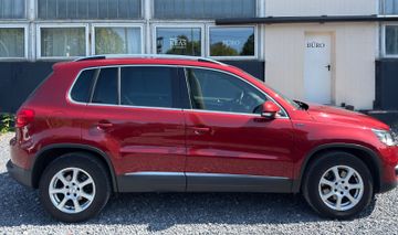 Volkswagen Tiguan - 4