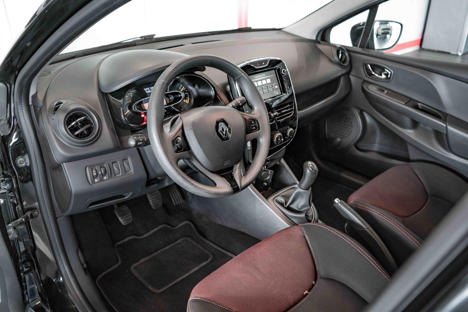 Renault Clio IV Expression Klimaanlage Tempomat