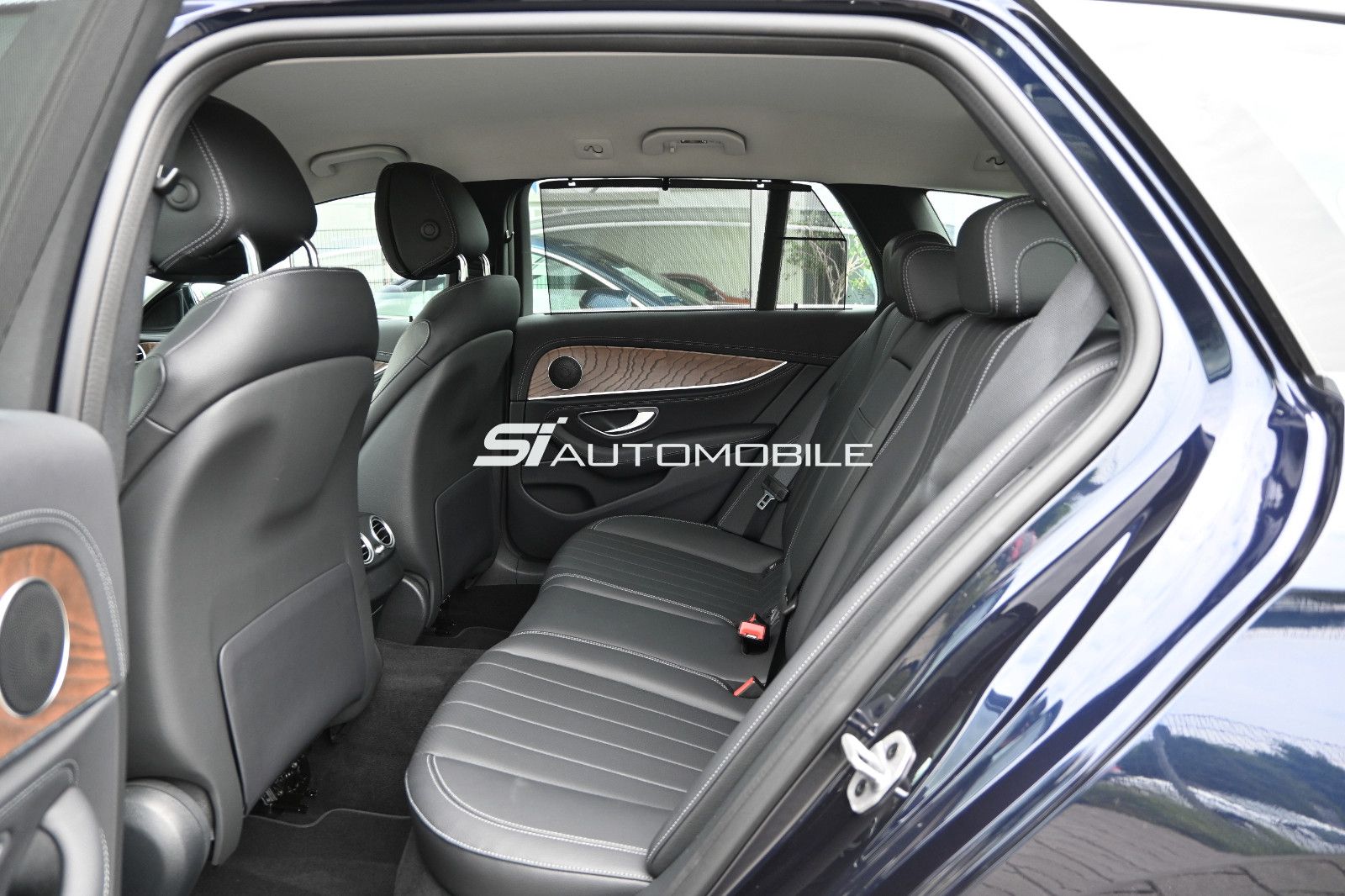 Fahrzeugabbildung Mercedes-Benz E 220 d T 9G-Tr. Exclusive °ACC°AHK°HEAD-UP°MEMO