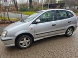 Nissan Almera Tino - gebrauchte Nissan Almera Tino aus dem Jahr 2004