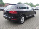 Volkswagen Touareg V6 3.0TDI 4Motion Navi Pano Bi-Xenon PDC - VW Touareg bis 15.000 Euro