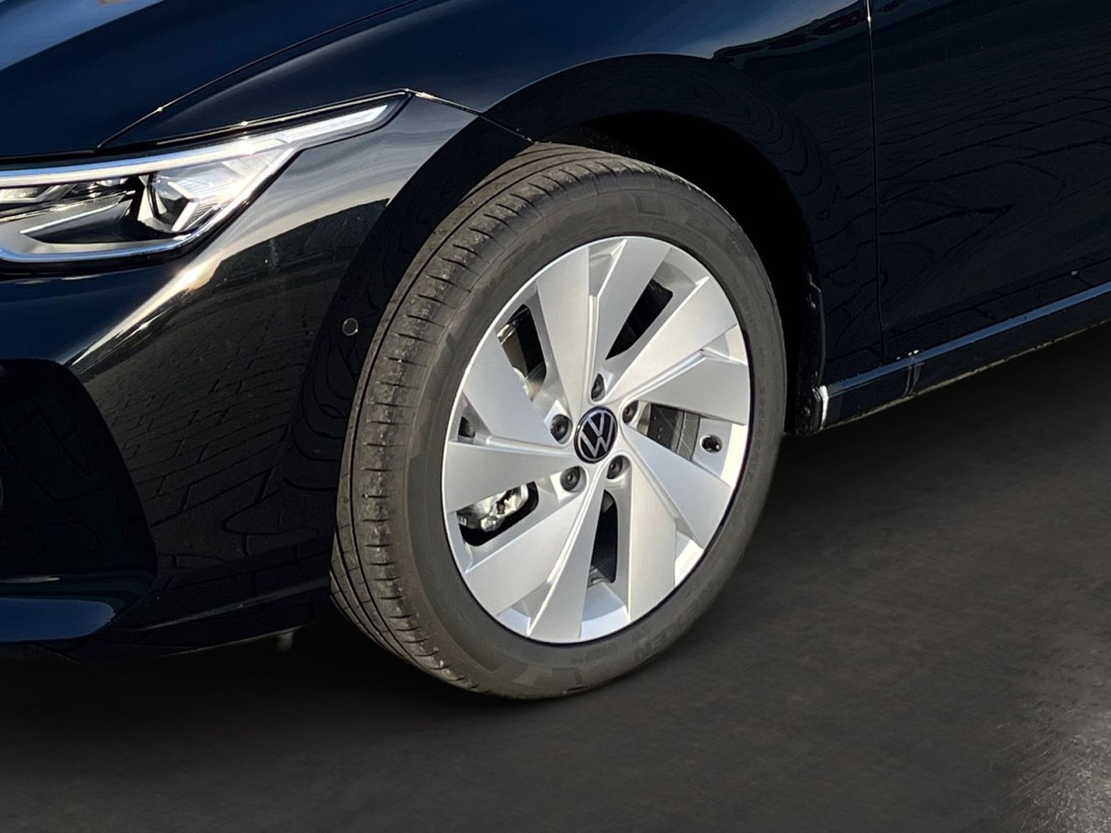 Volkswagen Golf - Bild 7