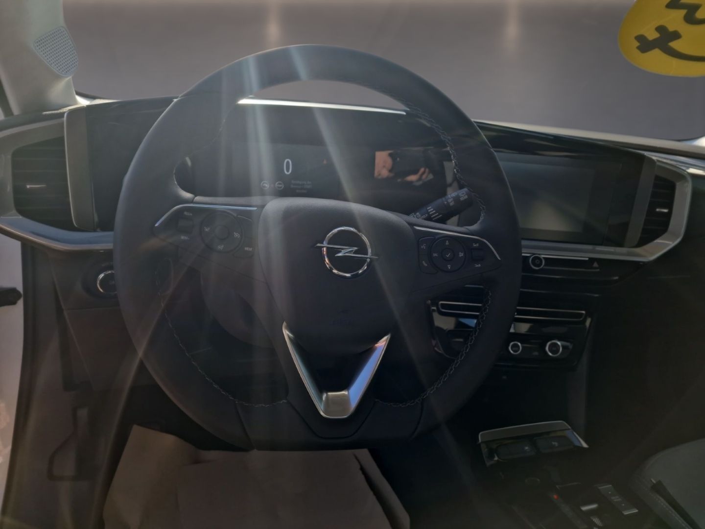 Fahrzeugabbildung Opel Mokka e Elegance Digitales Cockpit LED  Klimaaut