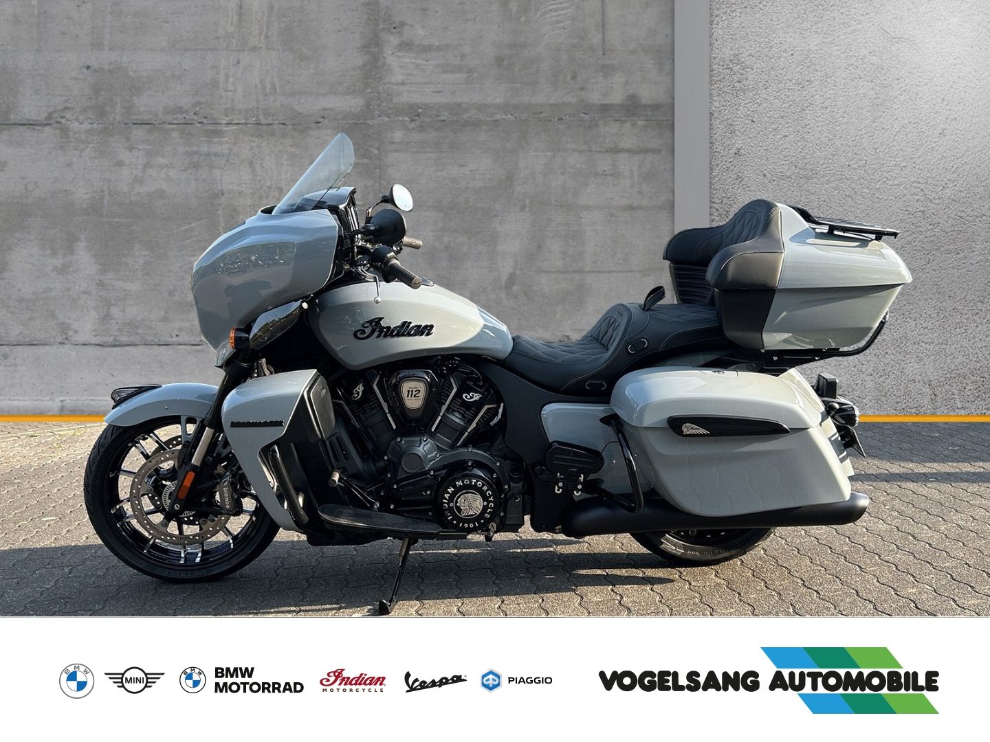 Fahrzeugabbildung Indian Roadmaster Powerplus Dark Horse Koffer, TopCase,