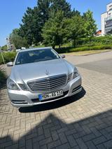 Mercedes-Benz E 200 CDI BlueEFFICIENCY ELEGANCE ELEGANCE - Mercedes-Benz E 200: Cdi Blueefficiency