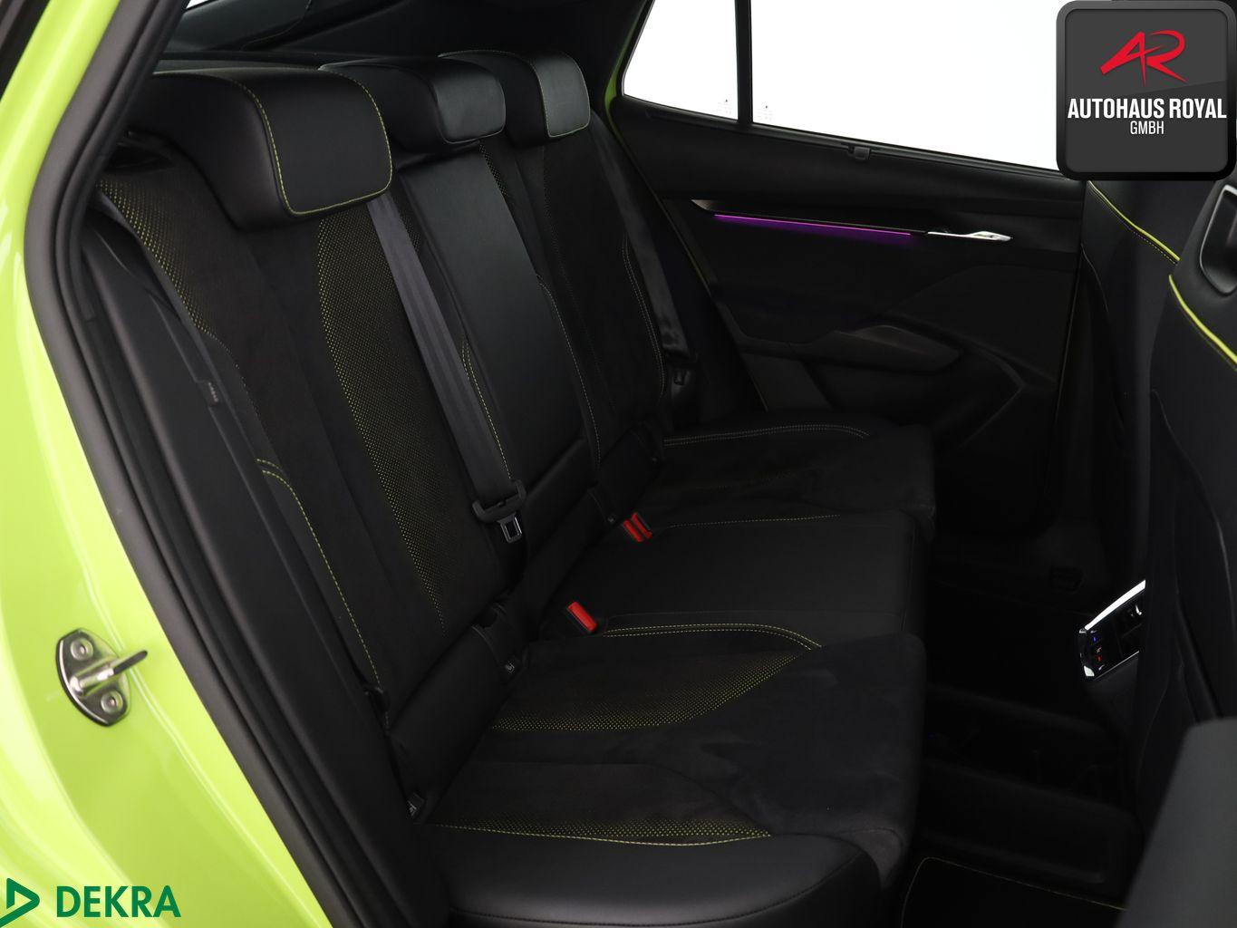 Skoda Enyaq Coupe 4x4 RS PANO,WÄRMEPUMPE,HUD,KESSY,ACC