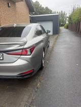 Lexus ES 300 300h Luxury Line Automatik Luxury Line  - Lexus ES 300 aus 2024